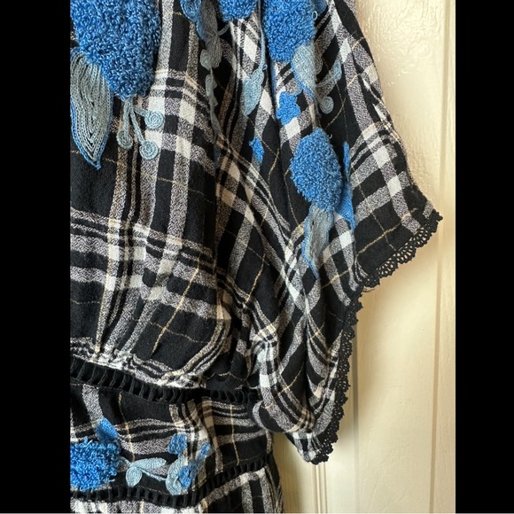 ANTHROPOLOGIE A+ Sarah Tunic Dress Black White Plaid Blue Floral Embroidered - Picture 7 of 15